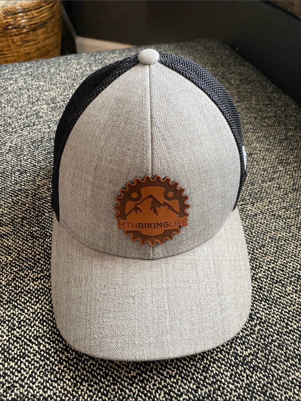 MTNBIKINGLIFE Branded Bills Style 600 Grey & Black Trucker Hat